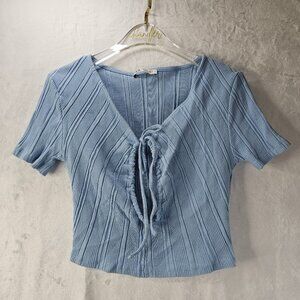 Zara Women Cropped Top Light Blue Keyhole Short Sleeve Size L